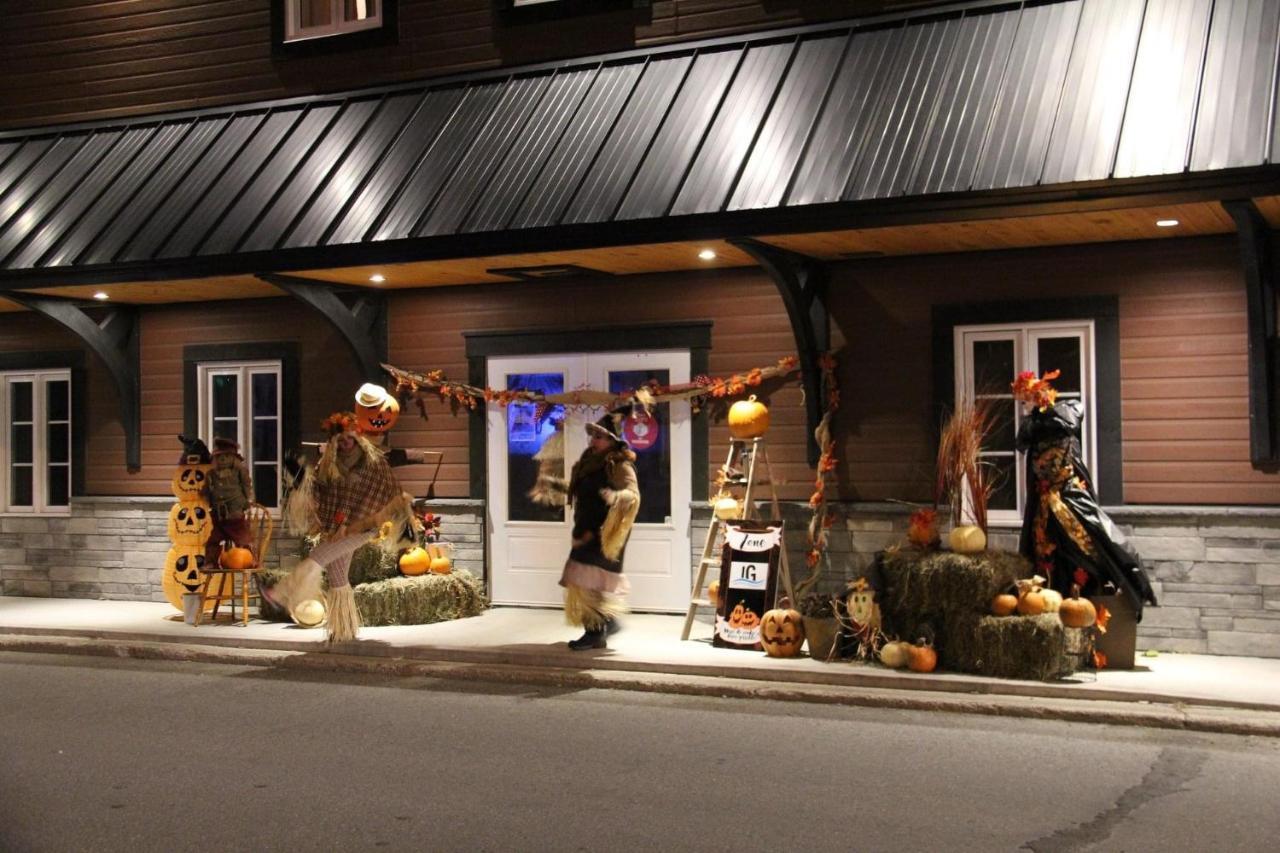 Auberge Du Vieux Faubourg Sainte Anne des Monts Exterior photo